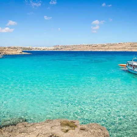 Sea Breeze Bay Guesthouse Penzion 3*