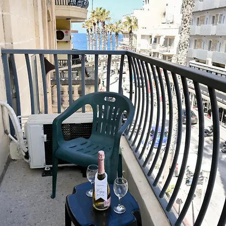 Sharon Court Guest house 3*