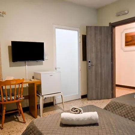 Penzion Sharon Court 3*