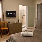 Sharon Court Guest house